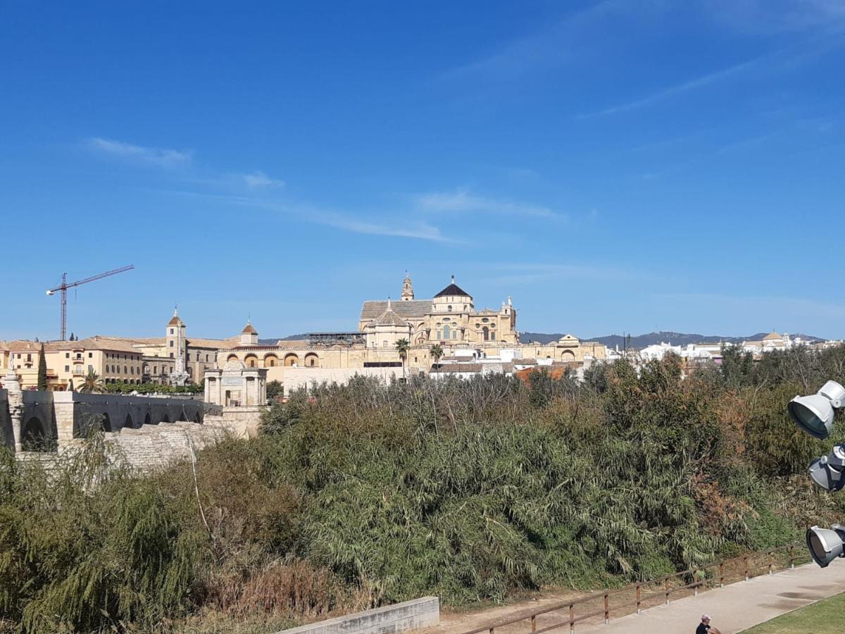 Loft La Calahorra Con Posibilidad De Aparcamiento Pregunta Por El Pack Mas Amor Cordoba Dış mekan fotoğraf